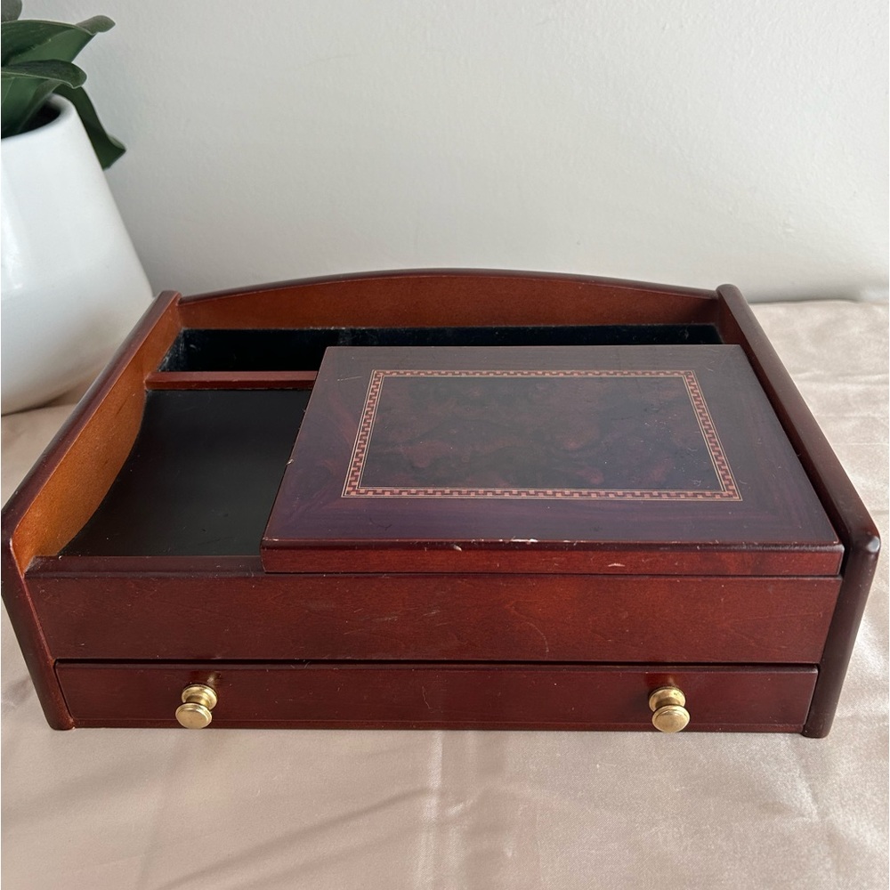 Wooden Jewelry Organizer